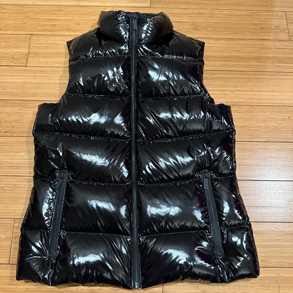 Michael Kors Down Puffer Vest Size Small - Picture 3 of 12